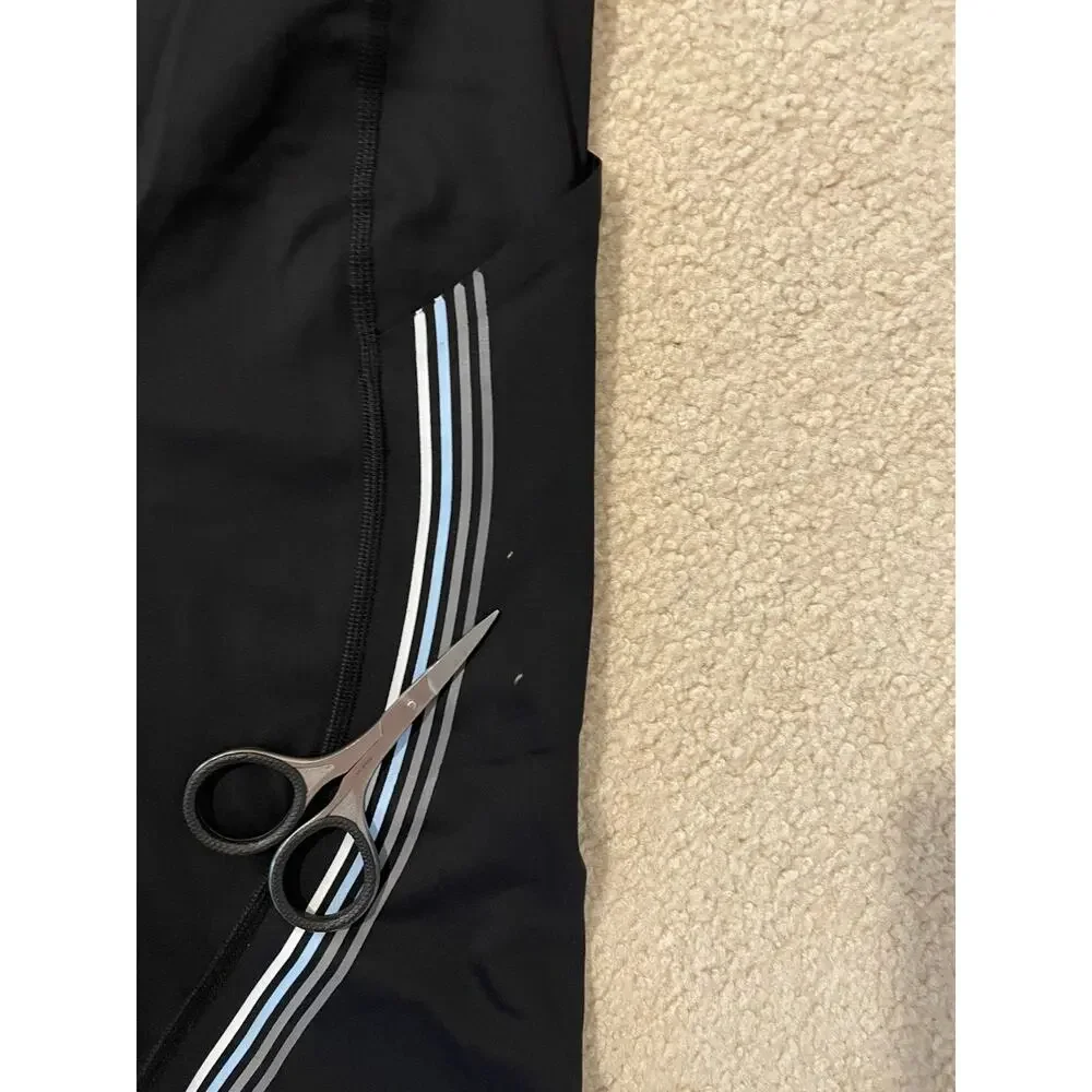 Lululemon Lot Size 6 Bundle of 8 Pieces Women’s Athletic Gym Wear Leggings Tops